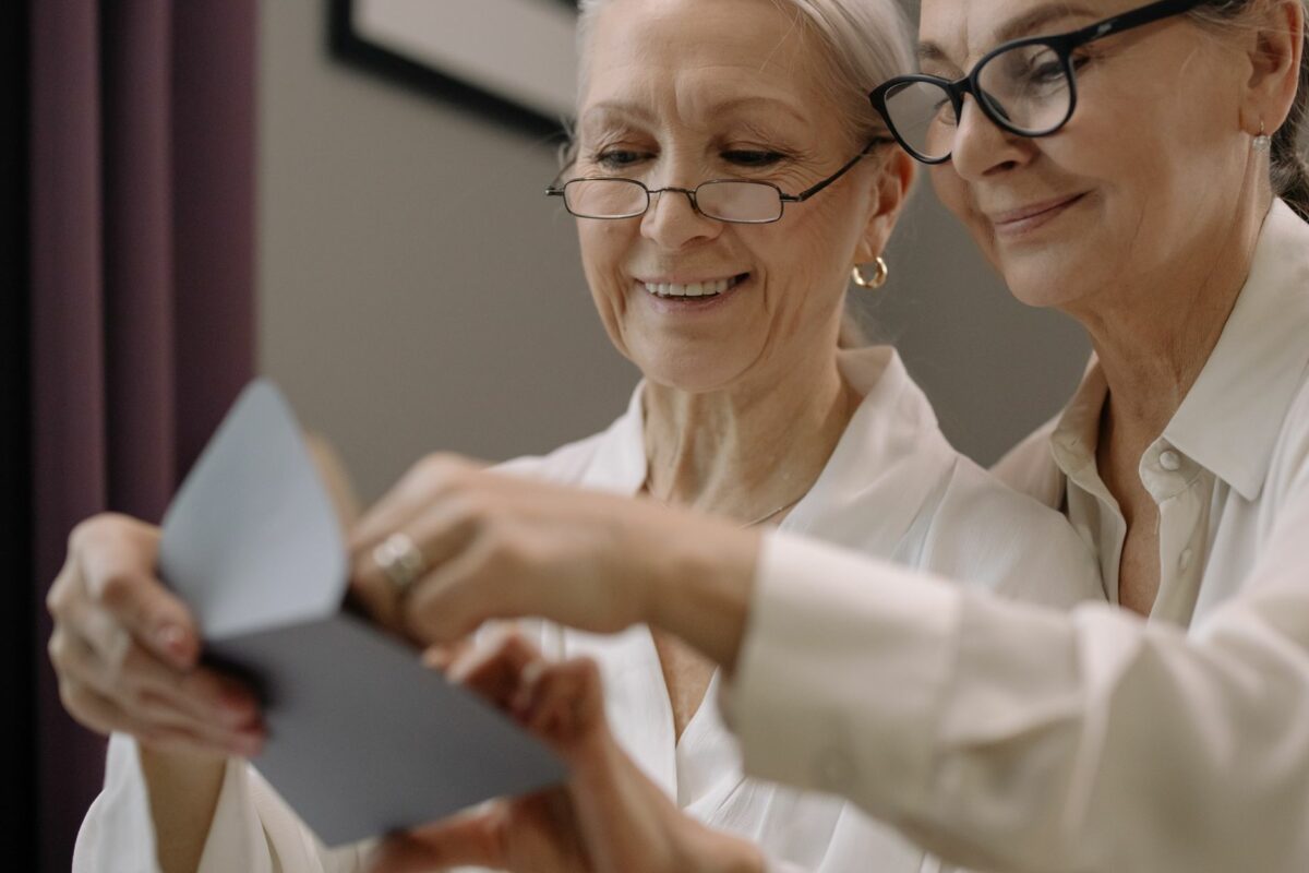PLFSS 2027 : la taxe de 2,05 % sur les mutuelles supprimée en commission, ce que cela change pour les seniors